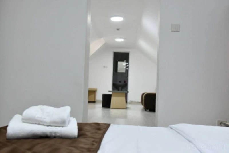 Drobeta-Turnu Severin Cazare | Motel (K0738-21) Imaginea poate fi supusă drepturilor de autor. Se recomandă contactarea titularului drepturilor.