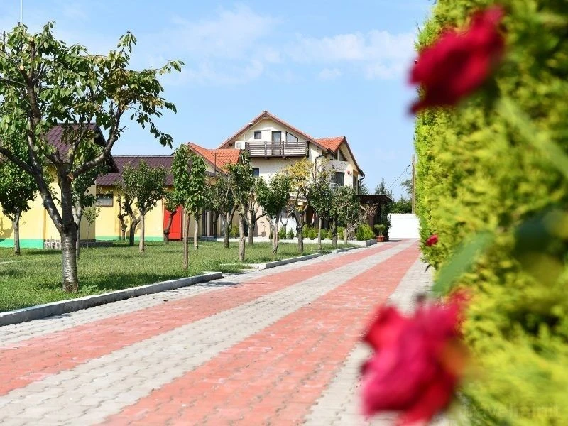 Szörényvár Szállás | Motel (K0738-41) A kép szerzői jogvédelem alatt állhat. Javasolt a kapcsolatfelvétel a jog tulajdonossal.