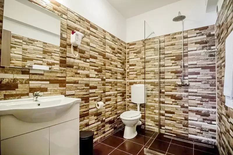 Sibiu Cazare | Motel (K0080-17) Imaginea poate fi supusă drepturilor de autor. Se recomandă contactarea titularului drepturilor.