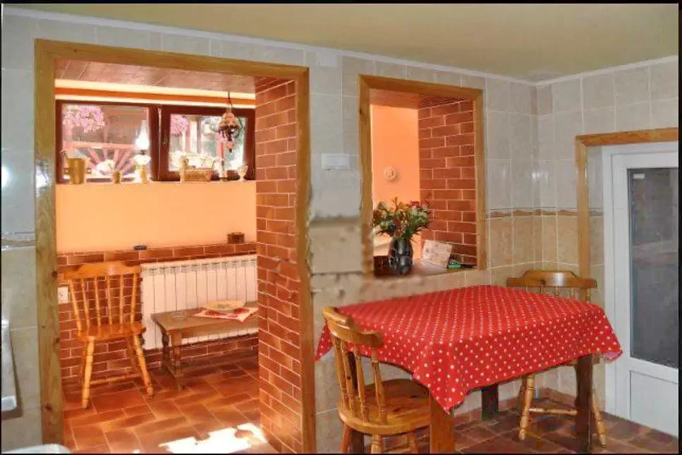 Négyfalu Szállás | Motel (K0263-3) A kép szerzői jogvédelem alatt állhat. Javasolt a kapcsolatfelvétel a jog tulajdonossal.