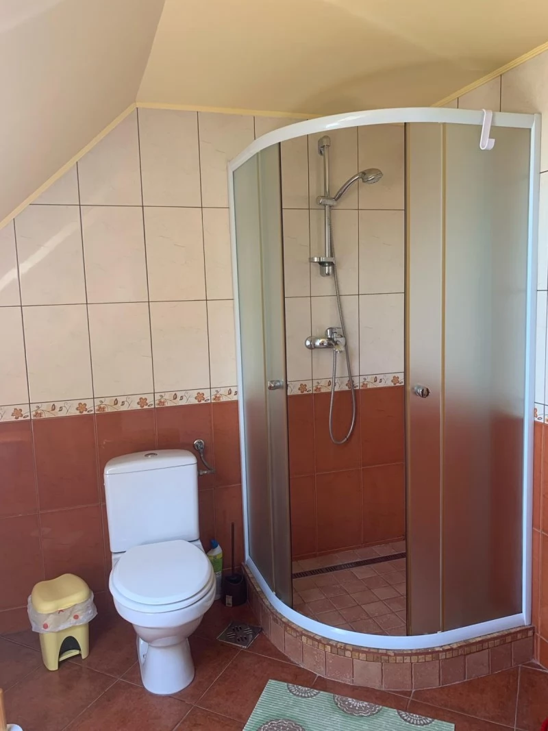 Cazare Săcele - Pensiunea Lenke** | Négyfalu - Lenke Panzió**. Imaginea poate fi supusă drepturilor de autor. Se recomandă contactarea titularului drepturilor.
