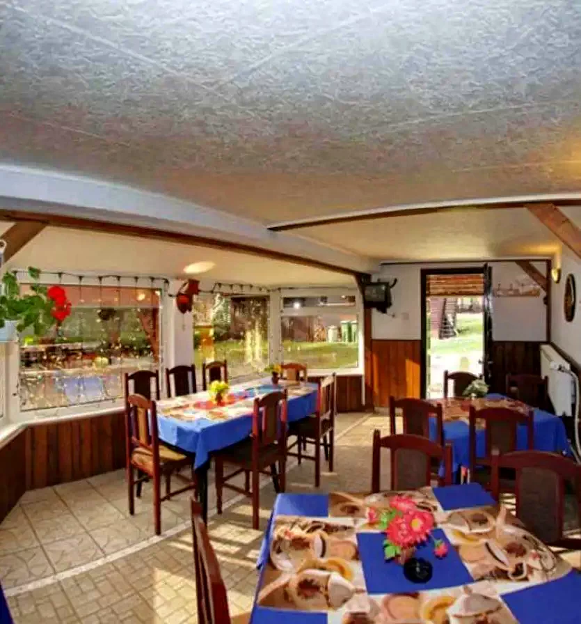 Borszék Szállás | Motel (K0048-1) A kép szerzői jogvédelem alatt állhat. Javasolt a kapcsolatfelvétel a jog tulajdonossal.