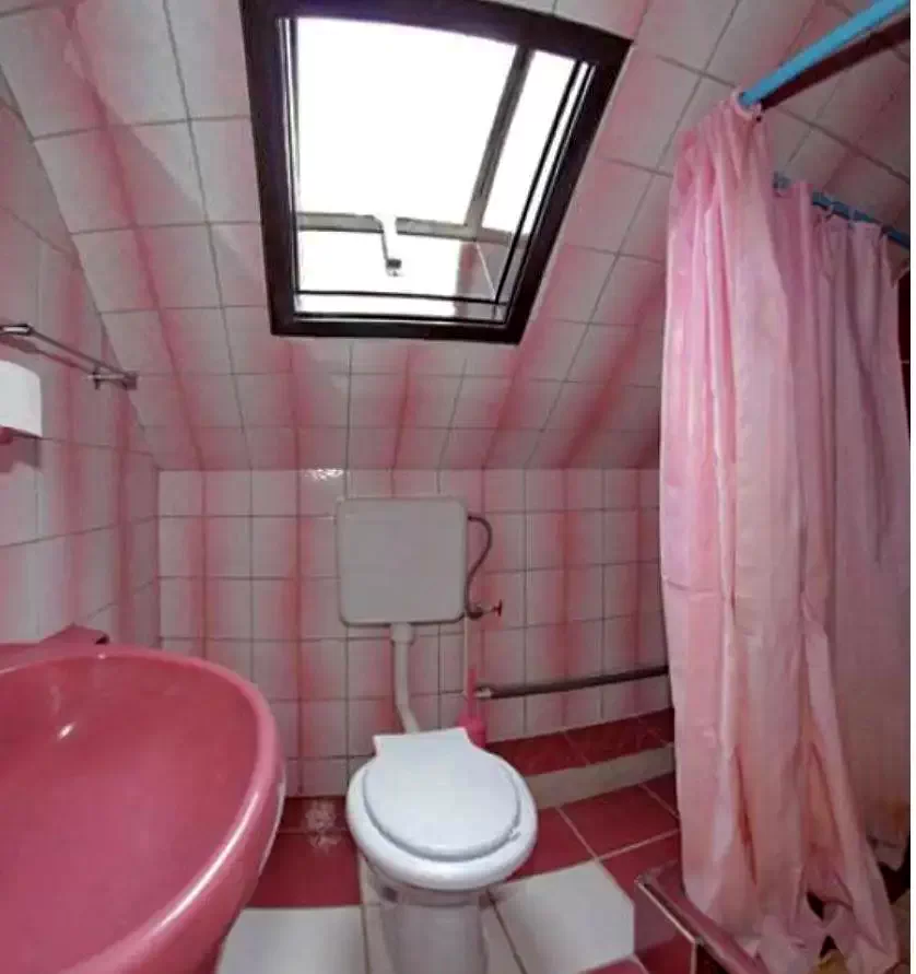 Borsec Cazare | Motel (K0048-17) Imaginea poate fi supusă drepturilor de autor. Se recomandă contactarea titularului drepturilor.