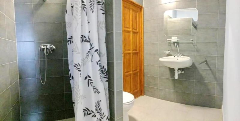 Jula Cazare | Cabană (K0011-1) Imaginea poate fi supusă drepturilor de autor. Se recomandă contactarea titularului drepturilor.