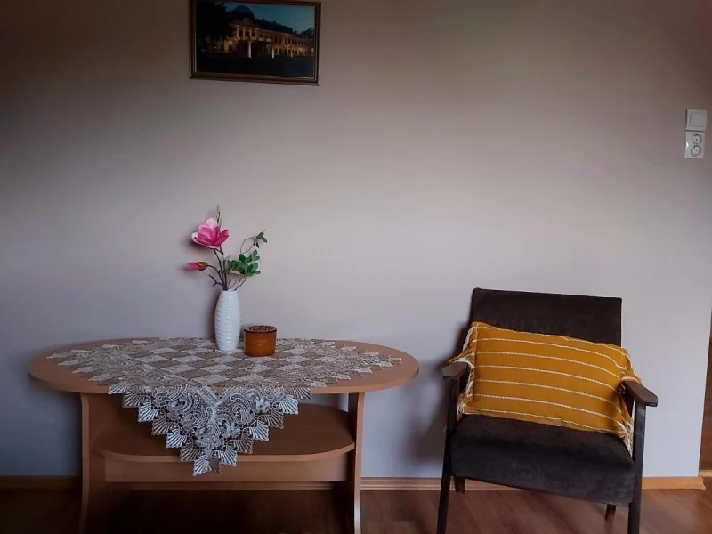 Jula Cazare | Cabană (K0011-8) Imaginea poate fi supusă drepturilor de autor. Se recomandă contactarea titularului drepturilor.