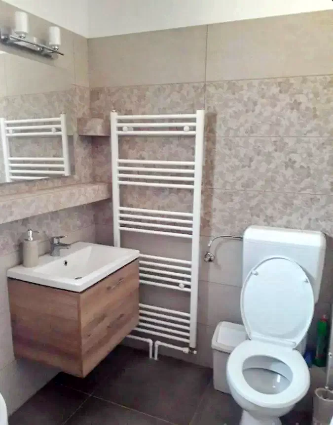 Sovata Cazare | Casă de oaspeți (K0230-11) Imaginea poate fi supusă drepturilor de autor. Se recomandă contactarea titularului drepturilor. Sovata Cazare | Casă de oaspeți (K0230-11) Imaginea poate fi supusă drepturilor de autor. Se recomandă contactarea titularului drepturilor.