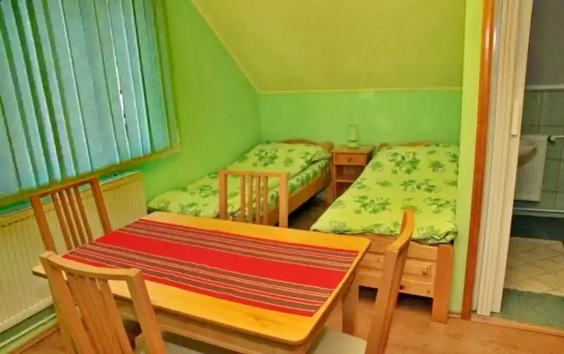 Sovata Cazare | Casă de oaspeți (K0230-15) Imaginea poate fi supusă drepturilor de autor. Se recomandă contactarea titularului drepturilor. Sovata Cazare | Casă de oaspeți (K0230-15) Imaginea poate fi supusă drepturilor de autor. Se recomandă contactarea titularului drepturilor.