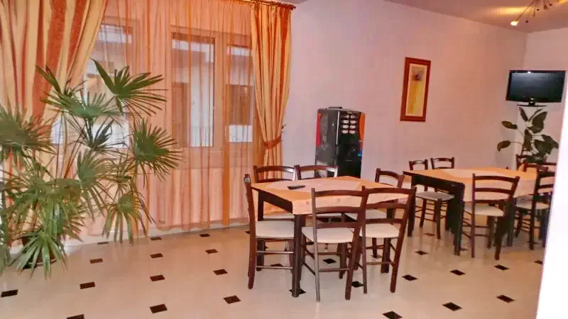 Félixfürdő Szállás | Motel (K0803-26) A kép szerzői jogvédelem alatt állhat. Javasolt a kapcsolatfelvétel a jog tulajdonossal.