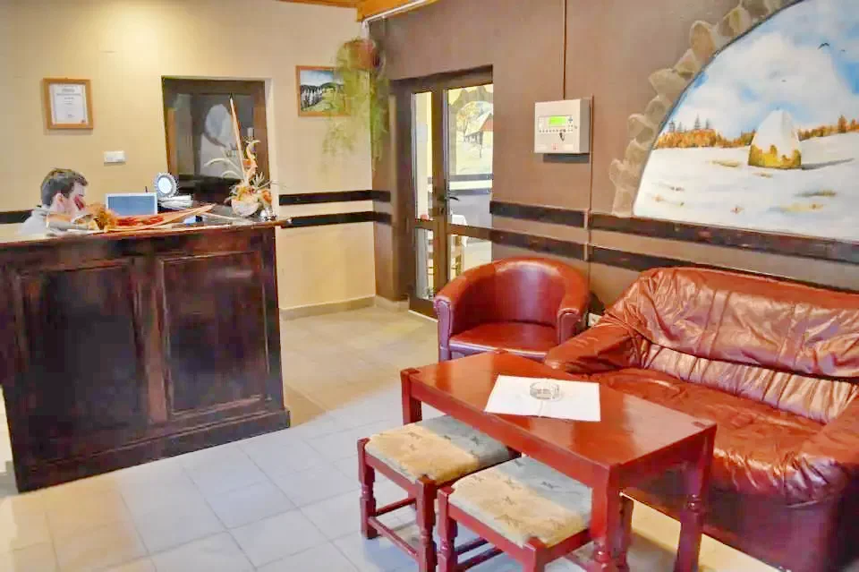 Harghita-Băi Cazare | Motel (K0767-3) Imaginea poate fi supusă drepturilor de autor. Se recomandă contactarea titularului drepturilor.