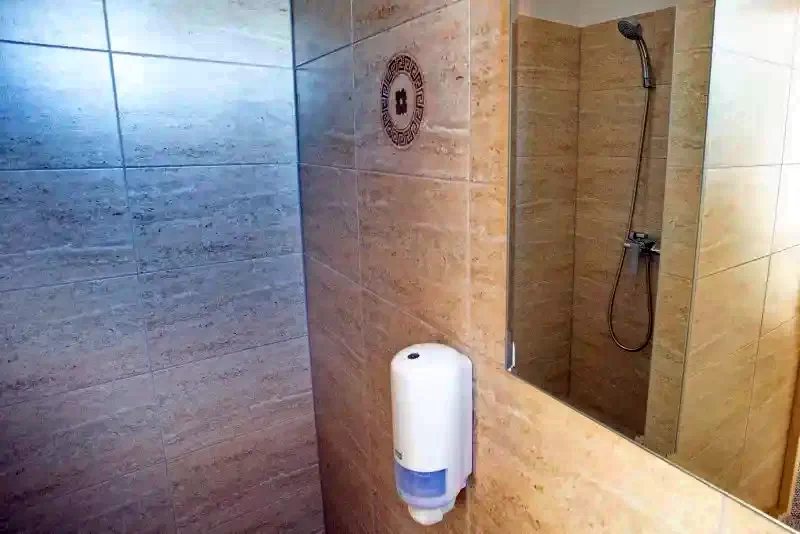 Harghita-Băi Cazare | Motel (K0767-10) Imaginea poate fi supusă drepturilor de autor. Se recomandă contactarea titularului drepturilor.