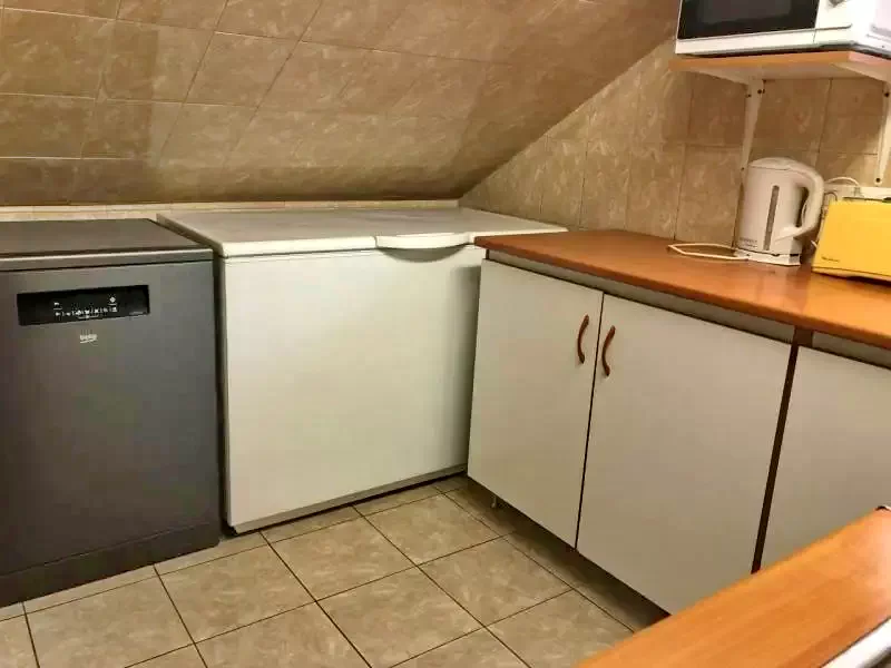 Bisericani Cazare | Cabană (K1359-37) Imaginea poate fi supusă drepturilor de autor. Se recomandă contactarea titularului drepturilor.