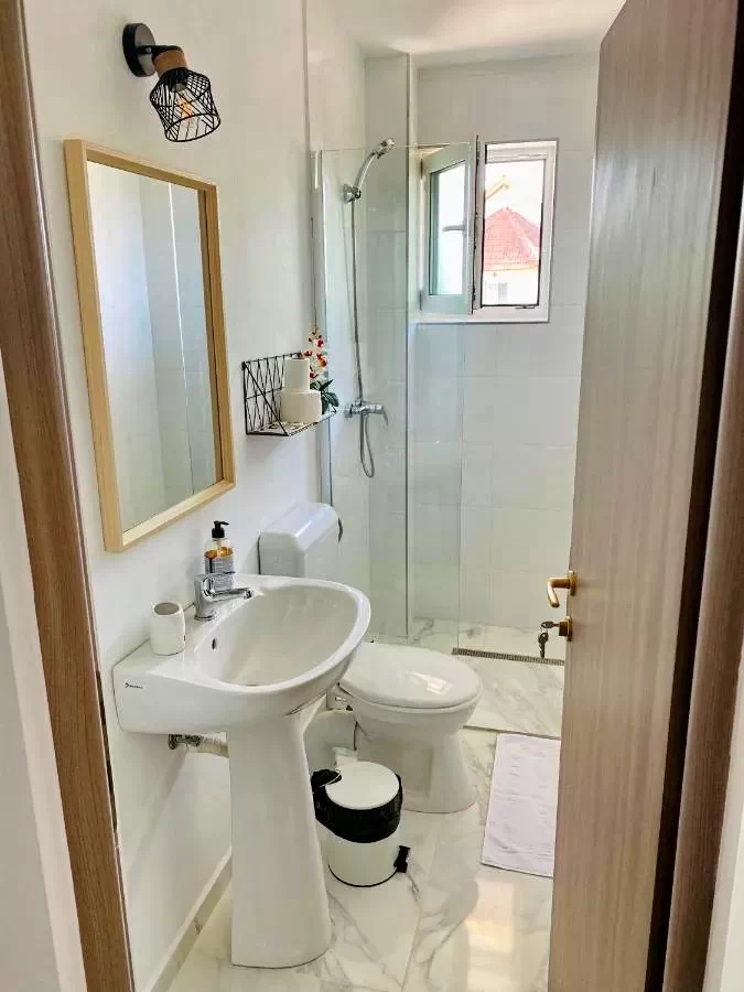 Băile Felix Cazare | Motel (K1417-11) Imaginea poate fi supusă drepturilor de autor. Se recomandă contactarea titularului drepturilor.