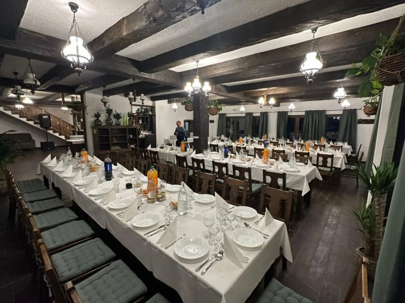 Bucsin-tető Szállás | Motel (K1072-3) A kép szerzői jogvédelem alatt állhat. Javasolt a kapcsolatfelvétel a jog tulajdonossal.