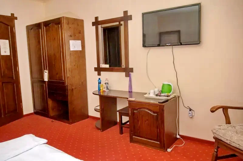 Bucsin-tető Szállás | Motel (K1072-14) A kép szerzői jogvédelem alatt állhat. Javasolt a kapcsolatfelvétel a jog tulajdonossal.