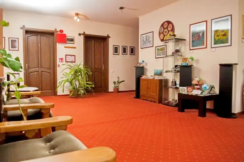 Bucsin-tető Szállás | Motel (K1072-21) A kép szerzői jogvédelem alatt állhat. Javasolt a kapcsolatfelvétel a jog tulajdonossal.