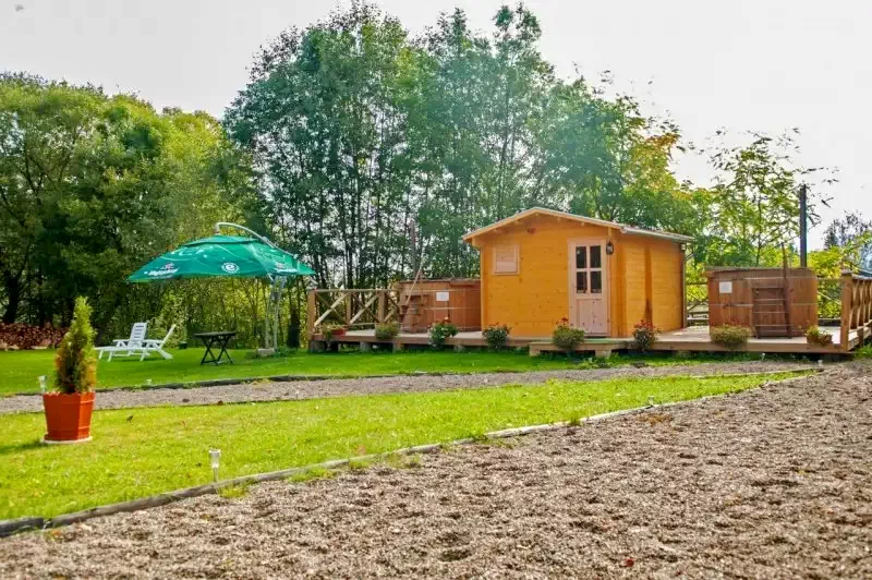 Pasul Bucin Cazare | Motel (K1072-35) Imaginea poate fi supusă drepturilor de autor. Se recomandă contactarea titularului drepturilor.