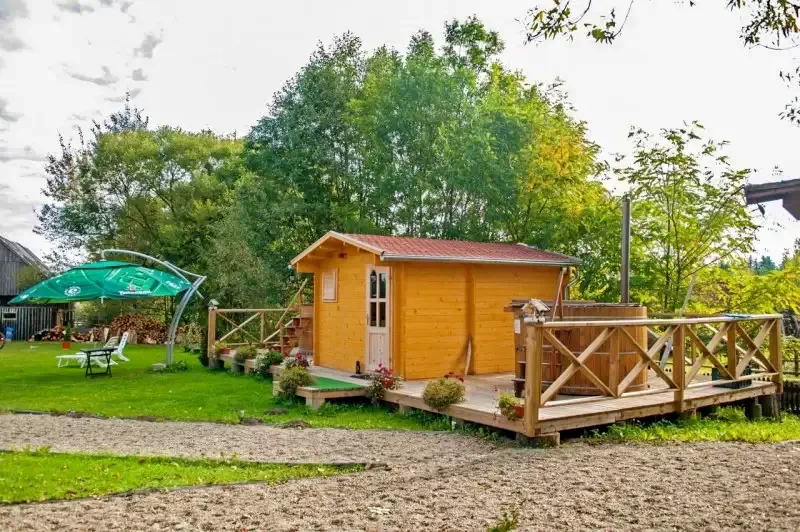 Pasul Bucin Cazare | Pensiune (K1072-37) Imaginea poate fi supusă drepturilor de autor. Se recomandă contactarea titularului drepturilor.