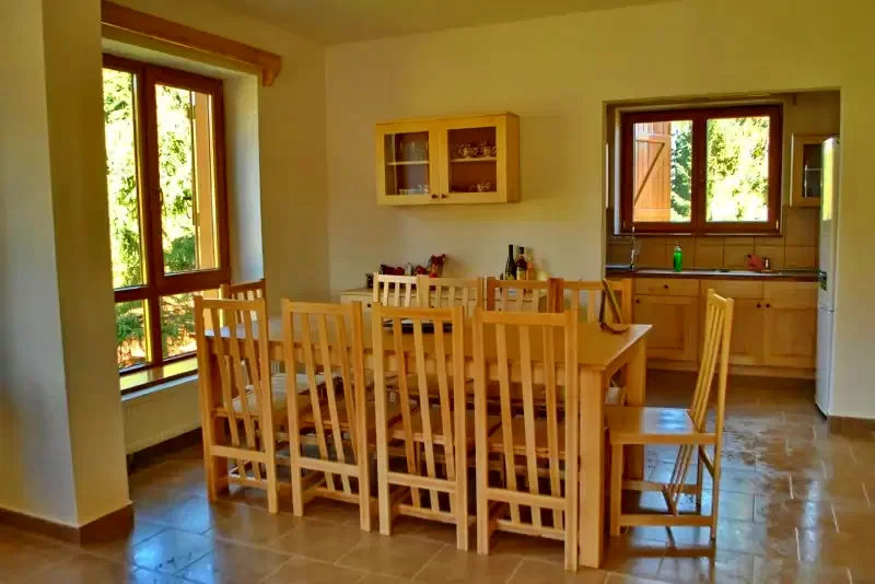 Hargitafürdő Szállás | Üdülőfalu (K0744-1) A kép szerzői jogvédelem alatt állhat. Javasolt a kapcsolatfelvétel a jog tulajdonossal.