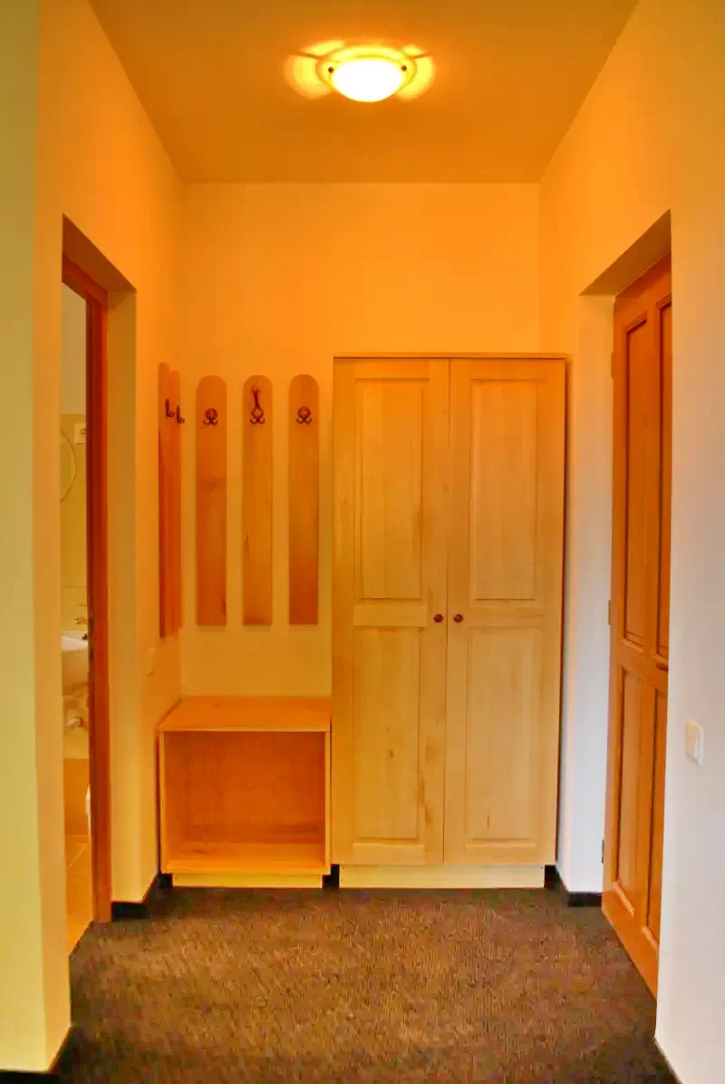 Harghita-Băi Cazare | Sat de vacanță (K0744-15) Imaginea poate fi supusă drepturilor de autor. Se recomandă contactarea titularului drepturilor.