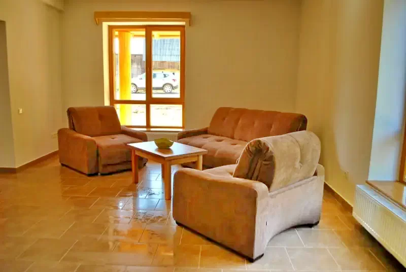 Harghita-Băi Cazare | Sat de vacanță (K0744-23) Imaginea poate fi supusă drepturilor de autor. Se recomandă contactarea titularului drepturilor.