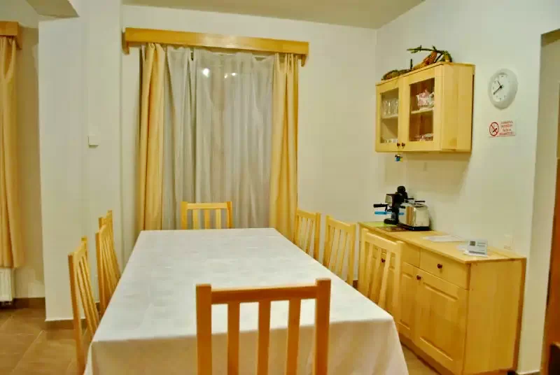 Harghita-Băi Cazare | Sat de vacanță (K0744-26) Imaginea poate fi supusă drepturilor de autor. Se recomandă contactarea titularului drepturilor.