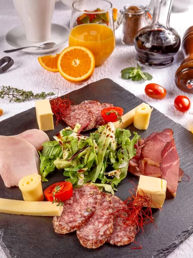 Sfântu Gheorghe Cazare | Pensiune turistică (K1433-2) Imaginea poate fi supusă drepturilor de autor. Se recomandă contactarea titularului drepturilor.