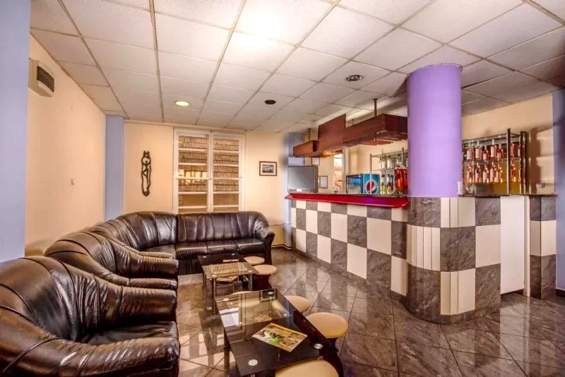 Sepsiszentgyörgy Szállás | Turisztikai panzió (K1433-31) A kép szerzői jogvédelem alatt állhat. Javasolt a kapcsolatfelvétel a jog tulajdonossal.