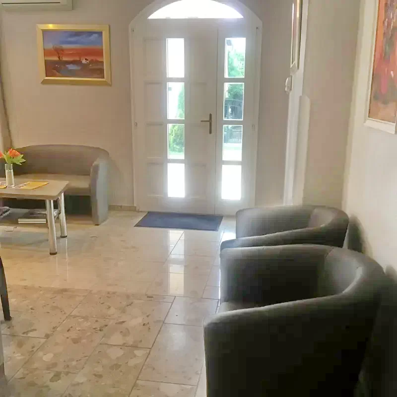 Hajdúszoboszló Szállás | Turisztikai panzió (K0152-6) A kép szerzői jogvédelem alatt állhat. Javasolt a kapcsolatfelvétel a jog tulajdonossal.