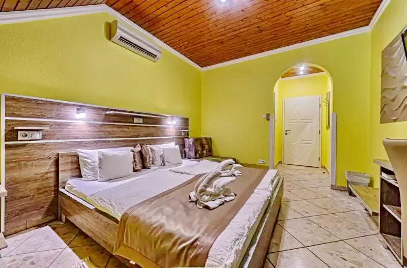 Hajdúszoboszló Szállás | Turisztikai panzió (K0152-15) A kép szerzői jogvédelem alatt állhat. Javasolt a kapcsolatfelvétel a jog tulajdonossal.