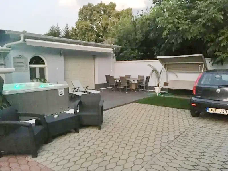 Hajdúszoboszló Szállás | Turisztikai panzió (K0152-42) A kép szerzői jogvédelem alatt állhat. Javasolt a kapcsolatfelvétel a jog tulajdonossal.