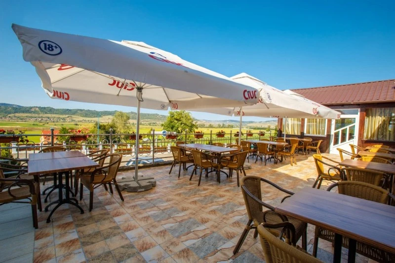 Sighișoara Cazare | Pensiune turistică (K1549-2) Imaginea poate fi supusă drepturilor de autor. Se recomandă contactarea titularului drepturilor.