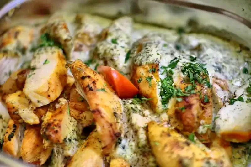  Cazare | Pensiune turistică (K0180-6) Imaginea poate fi supusă drepturilor de autor. Se recomandă contactarea titularului drepturilor.