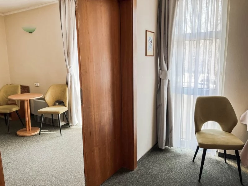 Eger Szállás | Turisztikai panzió (K0180-31) A kép szerzői jogvédelem alatt állhat. Javasolt a kapcsolatfelvétel a jog tulajdonossal.