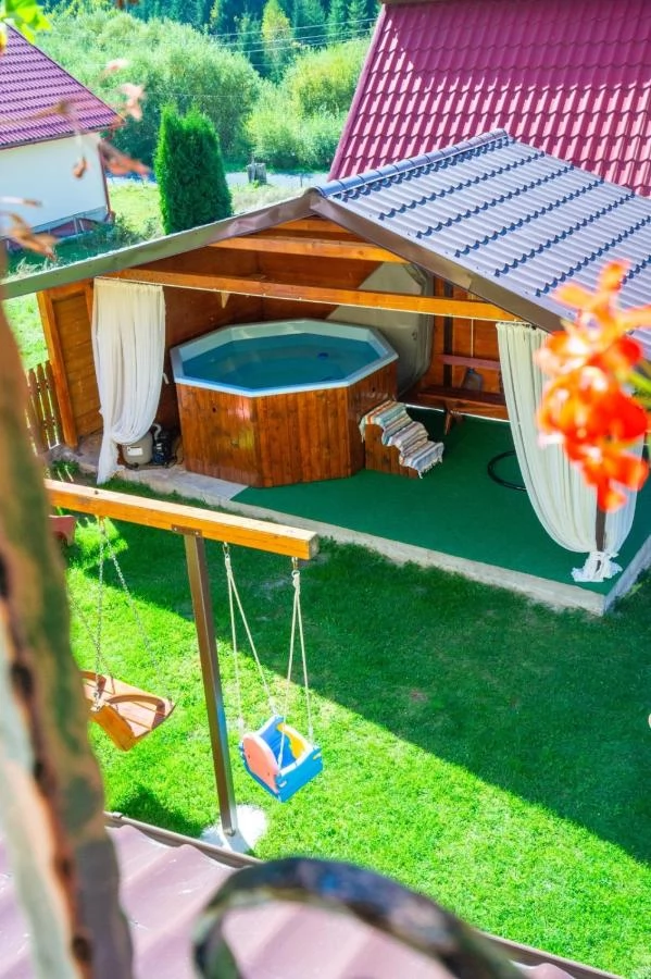 Arieșeni Cazare | Motel (K1250-42) Imaginea poate fi supusă drepturilor de autor. Se recomandă contactarea titularului drepturilor.