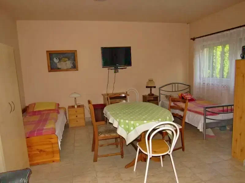 Debrecen Szállás | Üdülőfalu (K0663-2) A kép szerzői jogvédelem alatt állhat. Javasolt a kapcsolatfelvétel a jog tulajdonossal.