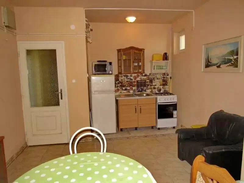 Debrețin Cazare | Sat de vacanță (K0663-7) Imaginea poate fi supusă drepturilor de autor. Se recomandă contactarea titularului drepturilor.