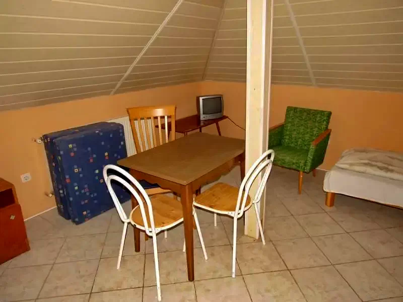 Debrecen Szállás | Üdülőfalu (K0663-50) A kép szerzői jogvédelem alatt állhat. Javasolt a kapcsolatfelvétel a jog tulajdonossal.