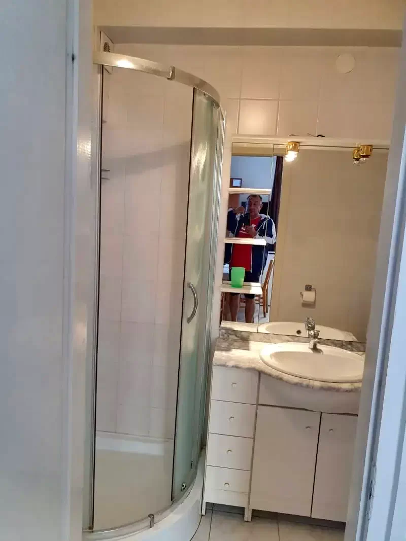  Cazare | Hotel**** (K0001-21) Imaginea poate fi supusă drepturilor de autor. Se recomandă contactarea titularului drepturilor.