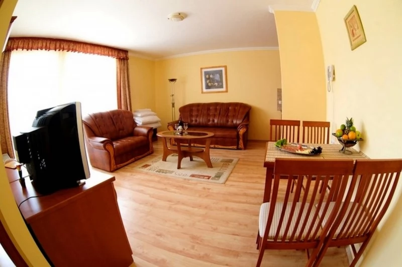 Hajdúszoboszló Szállás | Hotel*** (K0168-13) A kép szerzői jogvédelem alatt állhat. Javasolt a kapcsolatfelvétel a jog tulajdonossal. Hajdúszoboszló Szállás | Hotel*** (K0168-13) A kép szerzői jogvédelem alatt állhat. Javasolt a kapcsolatfelvétel a jog tulajdonossal.