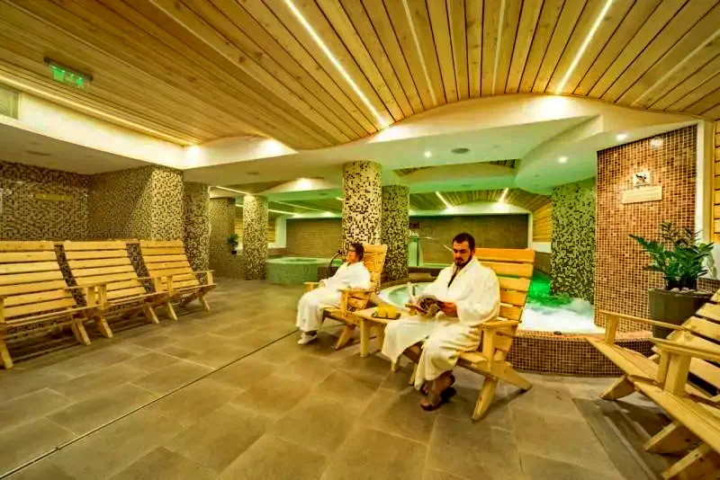 Cazare Sovata - Hotel Muresul Health SPA*** | Szováta - Hotel Muresul Health SPA***. Imaginea poate fi supusă drepturilor de autor. Se recomandă contactarea titularului drepturilor.
