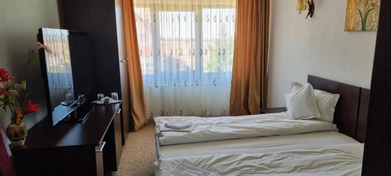 Felsőszombatfalva Szállás | Motel (K1528-10) A kép szerzői jogvédelem alatt állhat. Javasolt a kapcsolatfelvétel a jog tulajdonossal.