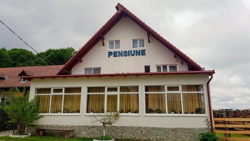 Sâmbăta de Sus Cazare | Motel (K1528-36) Imaginea poate fi supusă drepturilor de autor. Se recomandă contactarea titularului drepturilor.