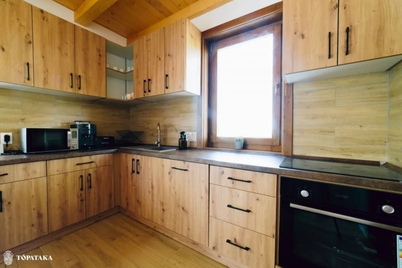 Szenéte Szállás | Vendégház (K1505-5) A kép szerzői jogvédelem alatt állhat. Javasolt a kapcsolatfelvétel a jog tulajdonossal. Szenéte Szállás | Vendégház (K1505-5) A kép szerzői jogvédelem alatt állhat. Javasolt a kapcsolatfelvétel a jog tulajdonossal.