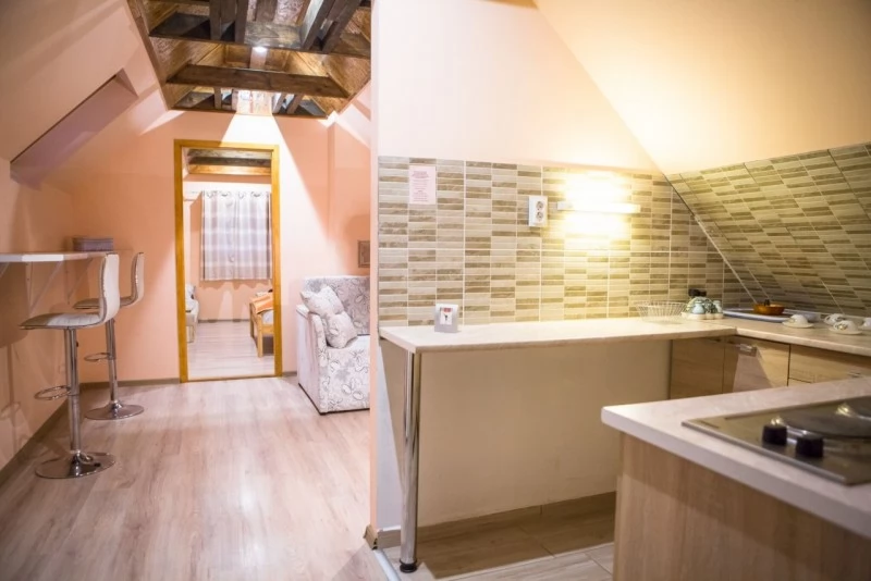 Bogács Szállás | Vendégház (K1163-6) A kép szerzői jogvédelem alatt állhat. Javasolt a kapcsolatfelvétel a jog tulajdonossal. Bogács Szállás | Vendégház (K1163-6) A kép szerzői jogvédelem alatt állhat. Javasolt a kapcsolatfelvétel a jog tulajdonossal.