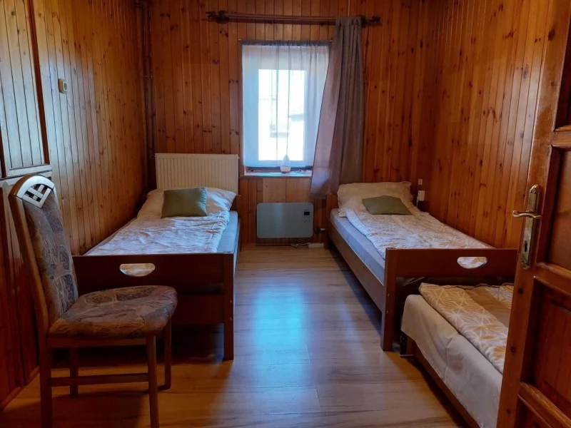 Bogács Szállás | Vendégház (K1163-20) A kép szerzői jogvédelem alatt állhat. Javasolt a kapcsolatfelvétel a jog tulajdonossal. Bogács Szállás | Vendégház (K1163-20) A kép szerzői jogvédelem alatt állhat. Javasolt a kapcsolatfelvétel a jog tulajdonossal.