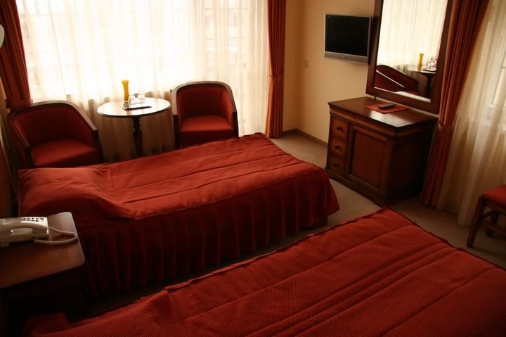 Szováta Szállás | Hotel*** (K0813-48) A kép szerzői jogvédelem alatt állhat. Javasolt a kapcsolatfelvétel a jog tulajdonossal.