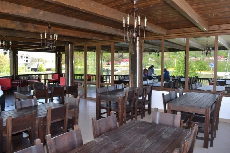  Szállás | Motel (K0653-13) A kép szerzői jogvédelem alatt állhat. Javasolt a kapcsolatfelvétel a jog tulajdonossal.