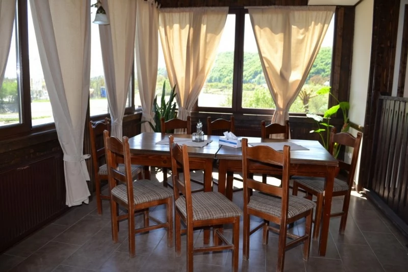 Corbeni Cazare | Motel (K0653-16) Imaginea poate fi supusă drepturilor de autor. Se recomandă contactarea titularului drepturilor.