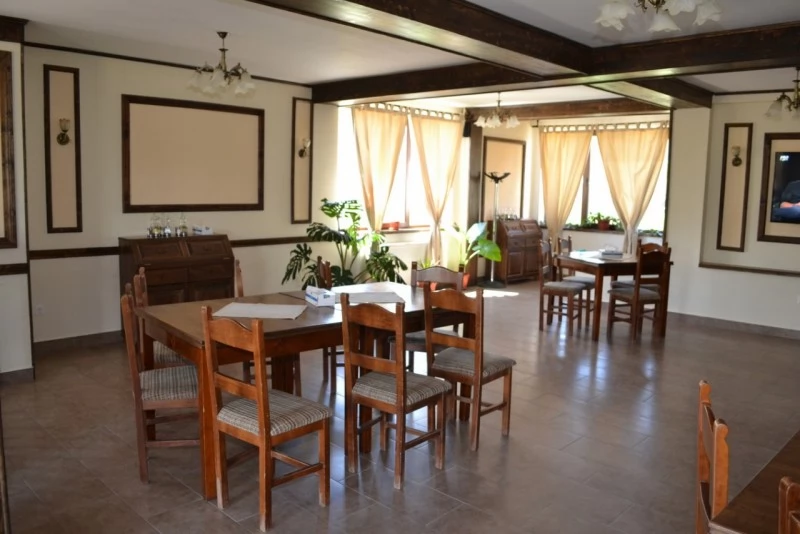 Corbeni Cazare | Motel (K0653-26) Imaginea poate fi supusă drepturilor de autor. Se recomandă contactarea titularului drepturilor.