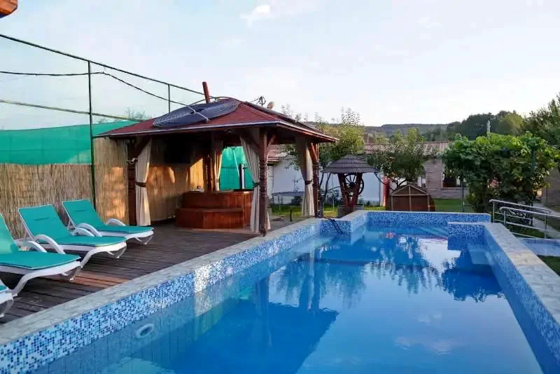 Brădești Cazare | Motel (K1259-1) Imaginea poate fi supusă drepturilor de autor. Se recomandă contactarea titularului drepturilor.